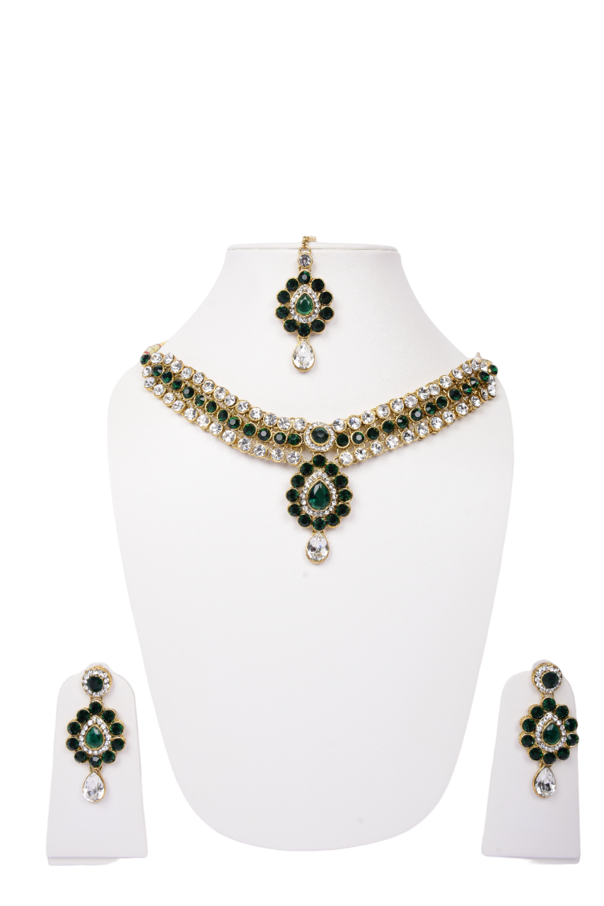 Namokriti Royal Gold & Crystal Bridal Jewellery Set – Necklace, Earrings & Maang Tikka